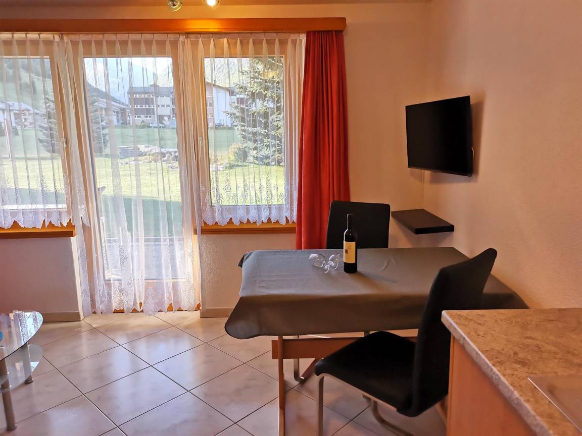 37 M² Ferienwohnung ∙ 1 Schlafzimmer ∙ 2 Gäste - Saas-Grund