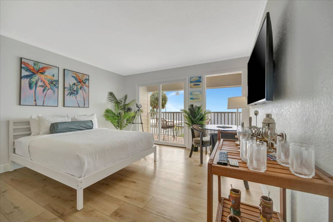 Apartment ∙ 1 Bedroom ∙ 4 Guests - Tampa