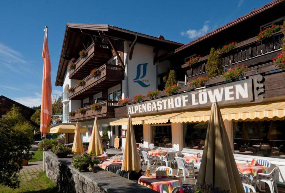 20 M² Hotel ∙ 2 Guests - Tannheimer Tal