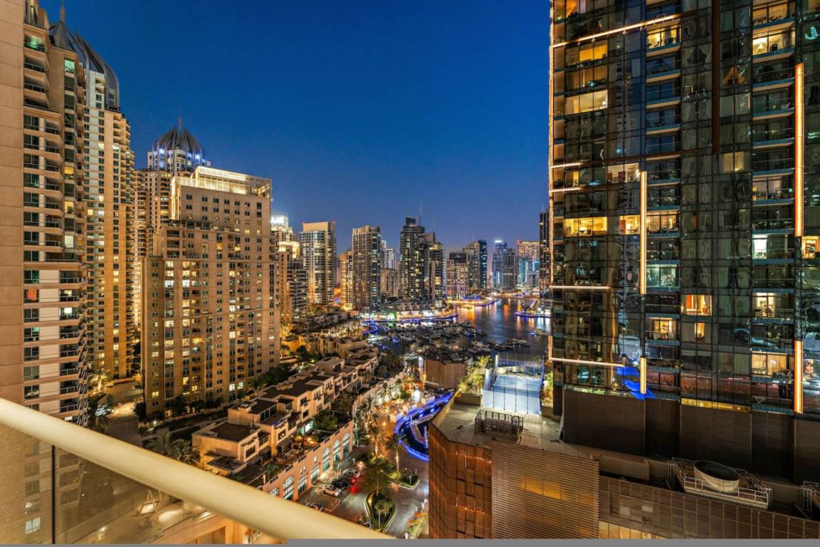 Apartamento ∙ 2 Quartos ∙ 8 Hóspedes - Dubai
