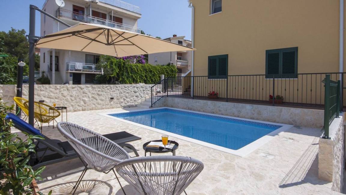 48 M² Apartamento ∙ 1 Habitación ∙ 3 Huéspedes - Šibenik
