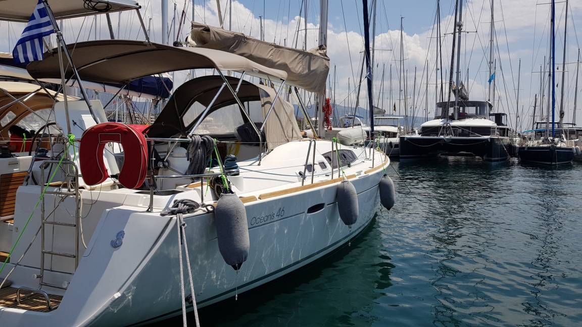 14 M² Houseboat ∙ 3 Bedrooms ∙ 6 Guests - Greece