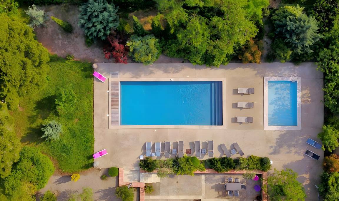250 M² House ∙ 4 Bedrooms ∙ 10 Guests - Carcassonne