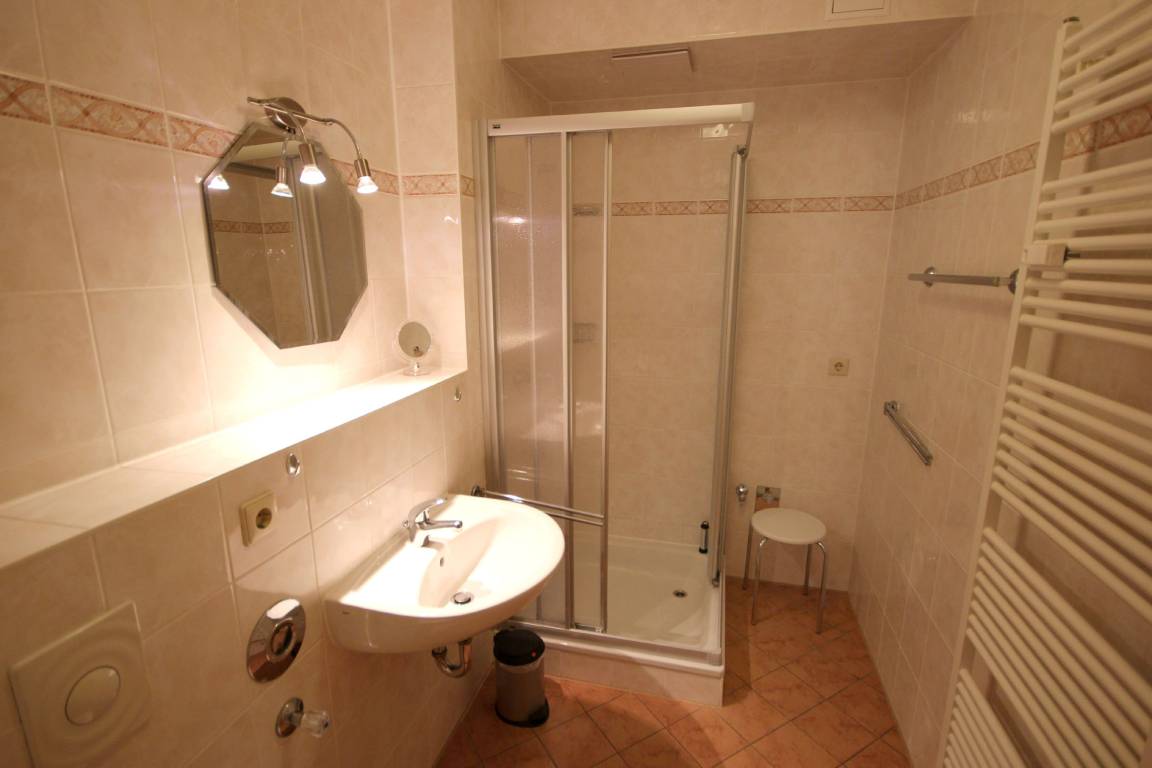 54 m² Ferienwohnung ∙ 1 Schlafzimmer ∙ 3 Gäste – Bild 8