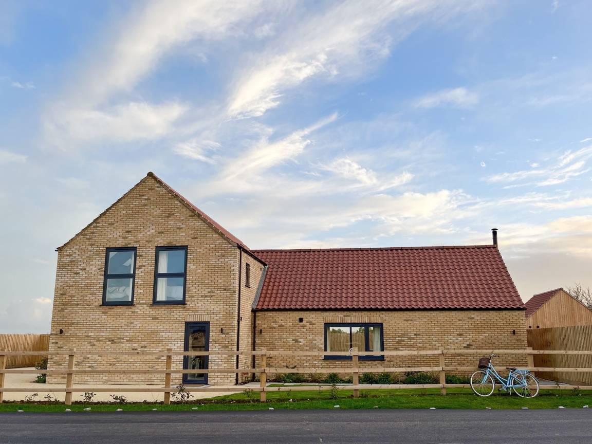 Cottage ∙ 5 Bedrooms ∙ 10 Guests - Lincoln