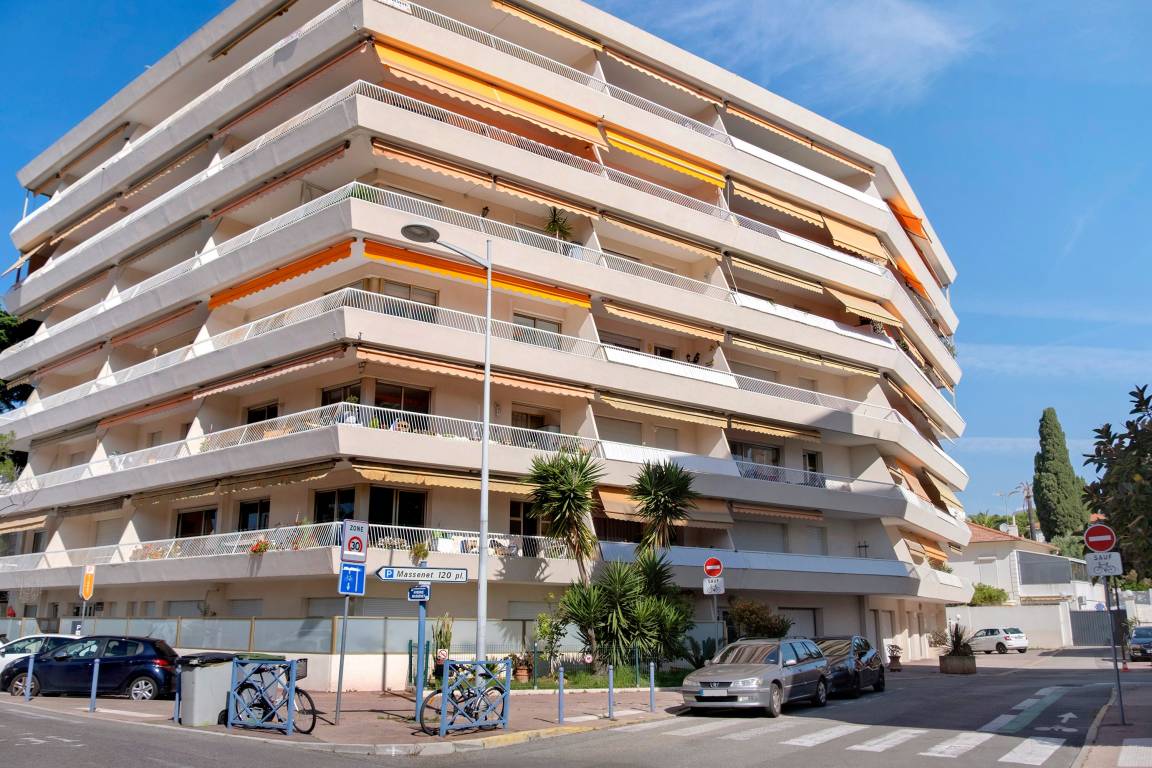 28 M² Appartement ∙ 1 Chambre ∙ 2 Personnes - Saint-Laurent-du-Var