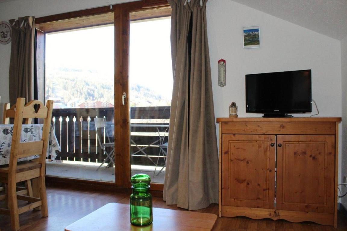 32 m² Ferienwohnung ∙ 1 Schlafzimmer ∙ 6 Gäste – Bild 4