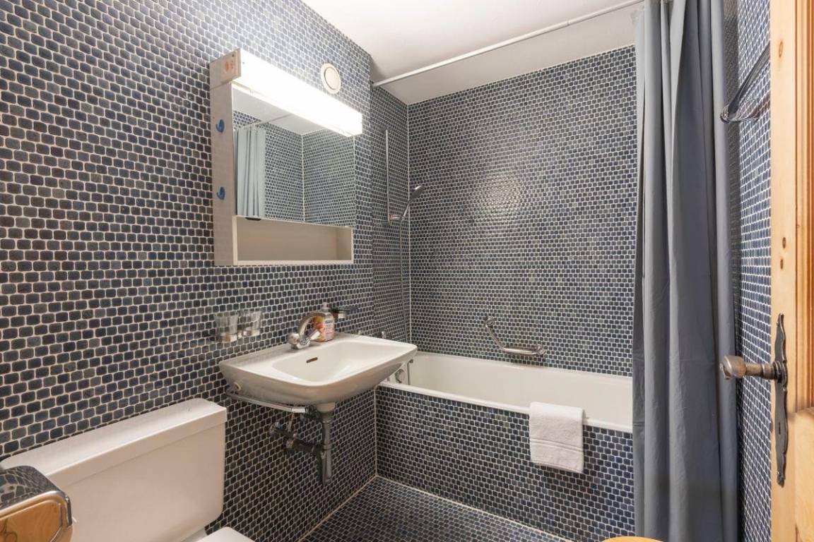 96 m² Ferienwohnung ∙ 1 Schlafzimmer ∙ 4 Gäste – Bild 16