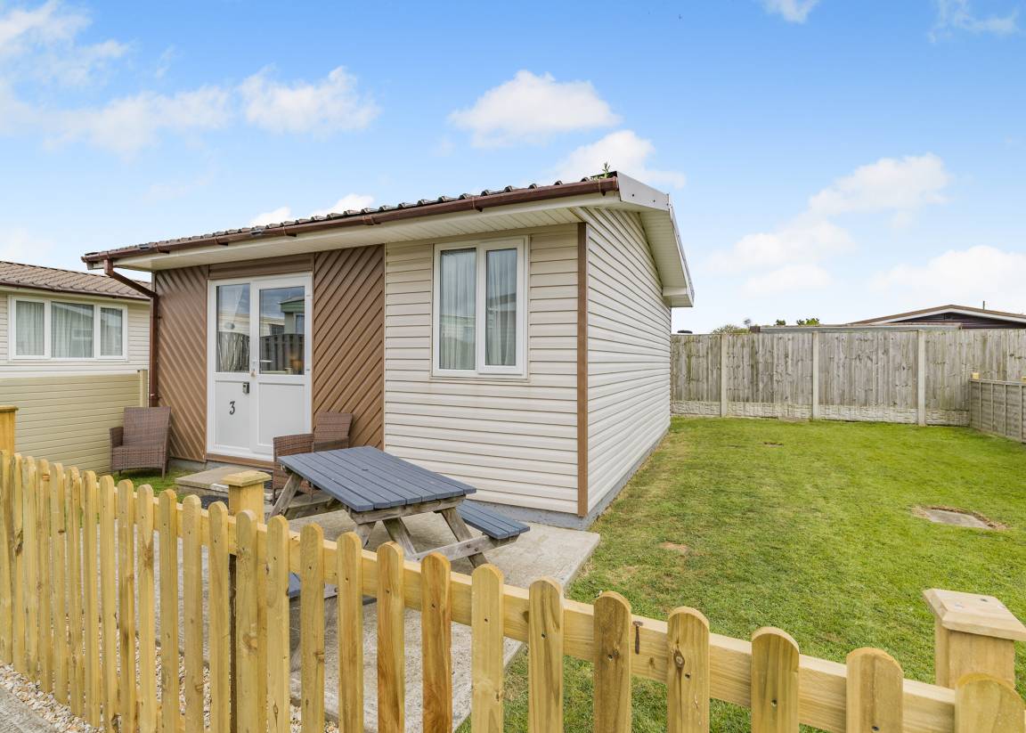 Cottage ∙ 2 Bedrooms ∙ 4 Guests - Sutton on Sea