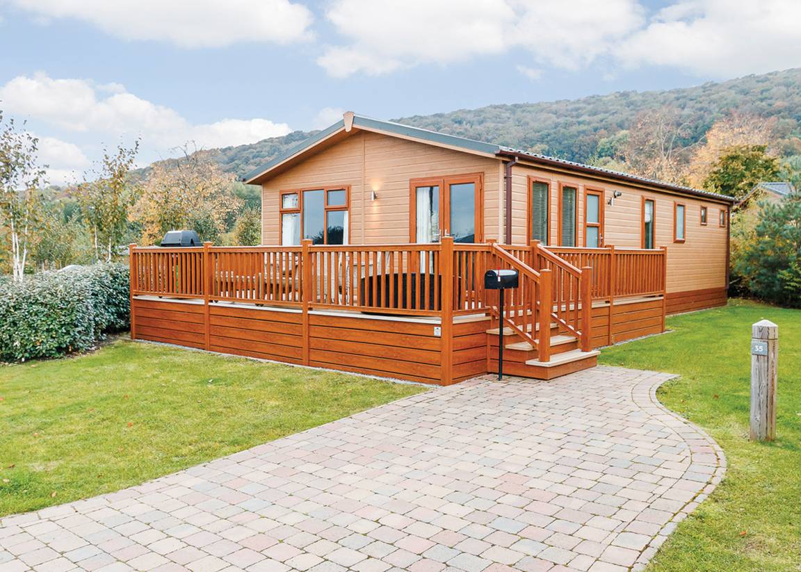 Chalet ∙ 3 Bedrooms ∙ 6 Guests - Cheddar