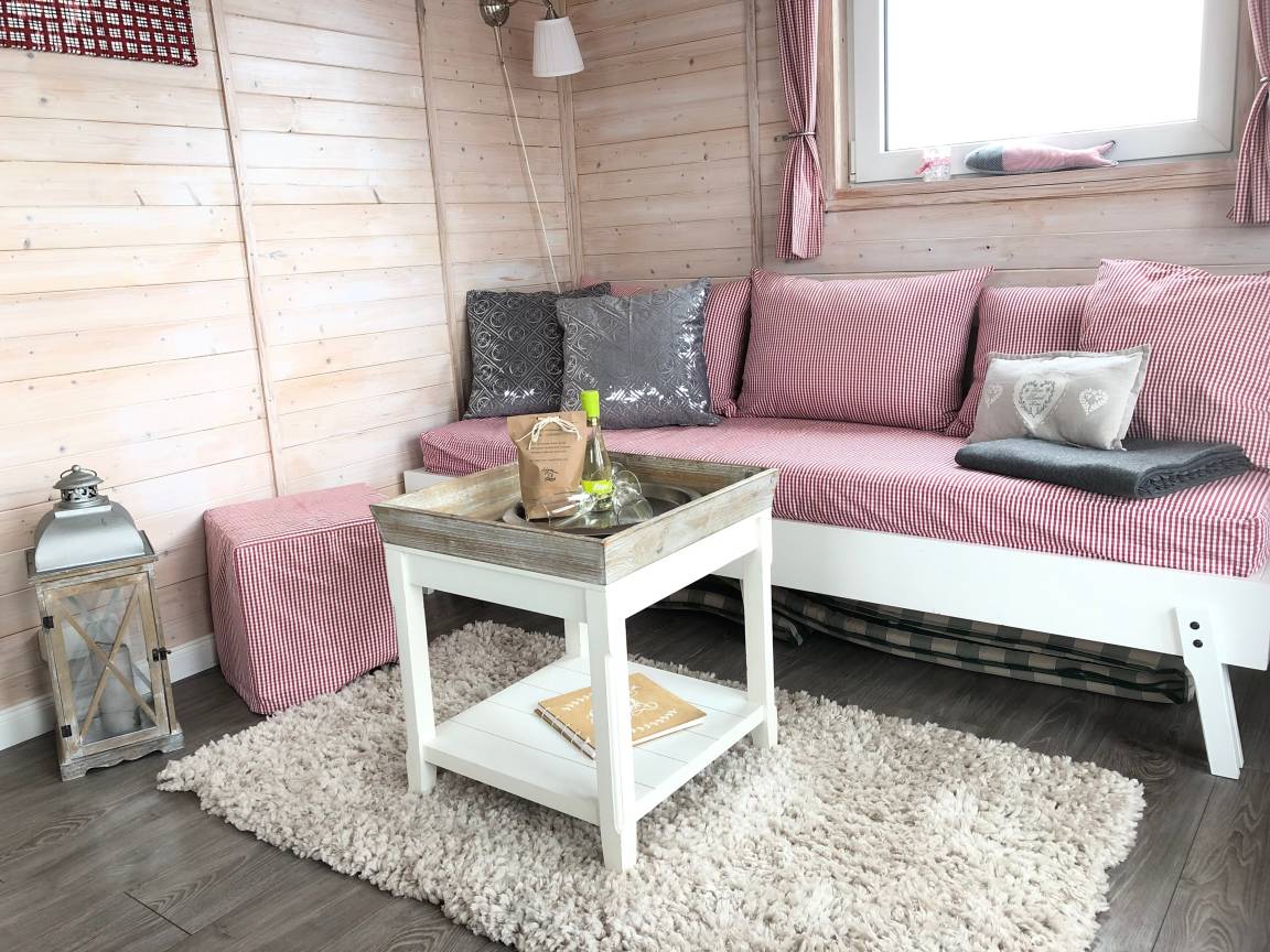 26 m² Hausboot ∙ 1 Schlafzimmer ∙ 2 Gäste – Bild 3