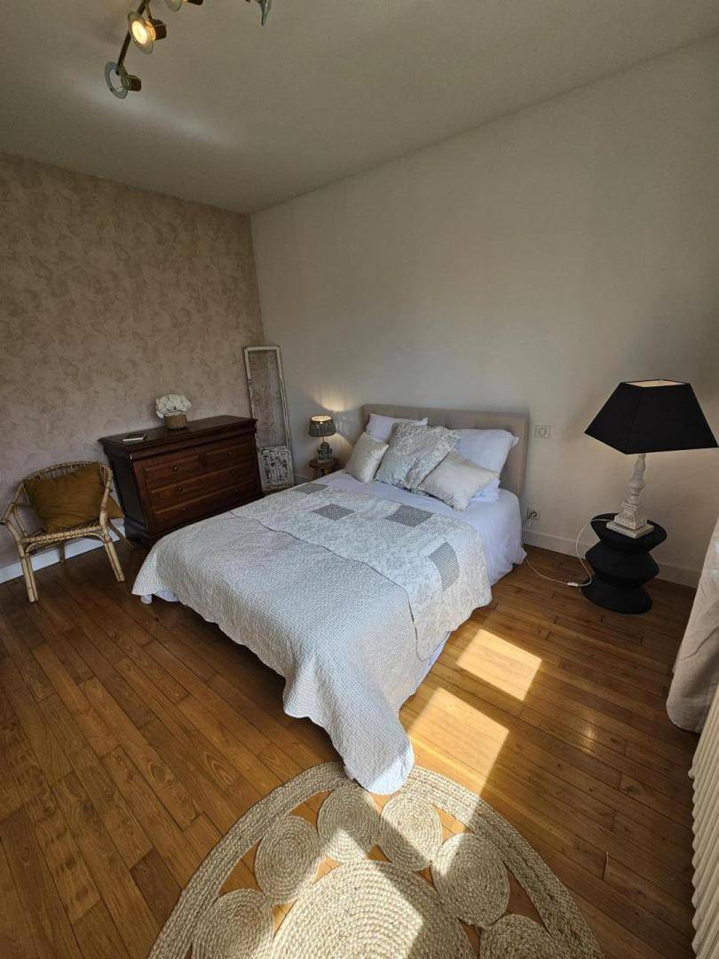 90 m² Gîte ∙ 2 Schlafzimmer ∙ 4 Gäste – Bild 11