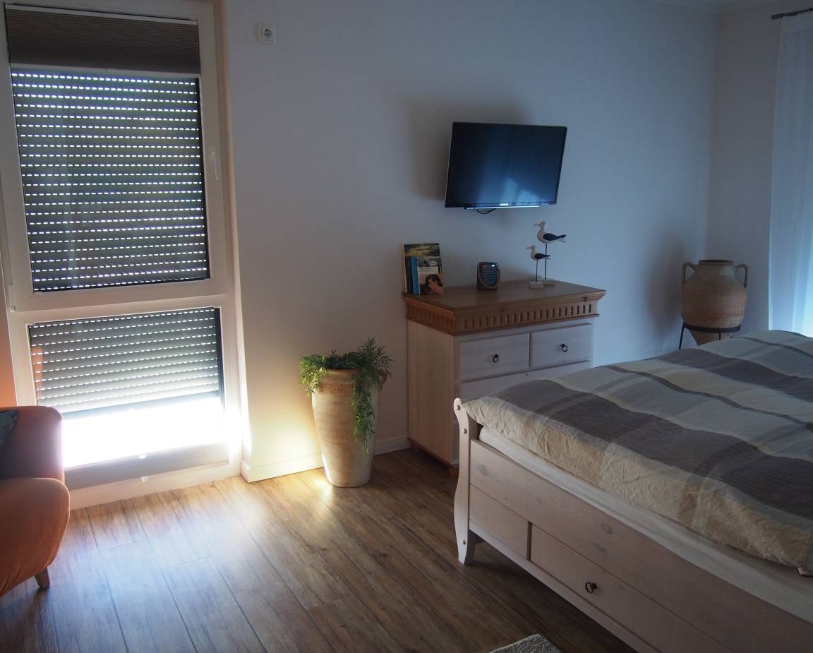 83 m² Ferienwohnung ∙ 1 Schlafzimmer ∙ 3 Gäste – Bild 13