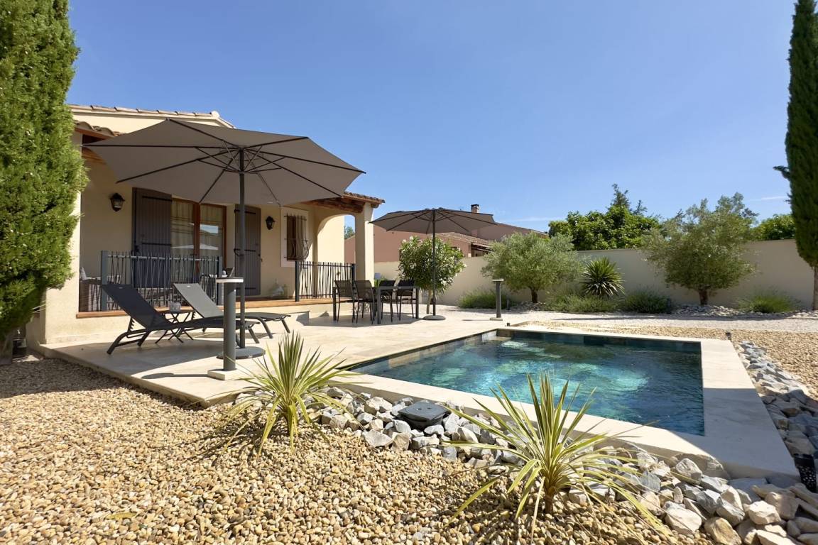 113 M² Maison De Vacances ∙ 3 Chambres ∙ 6 Personnes - L'Isle-sur-la-Sorgue