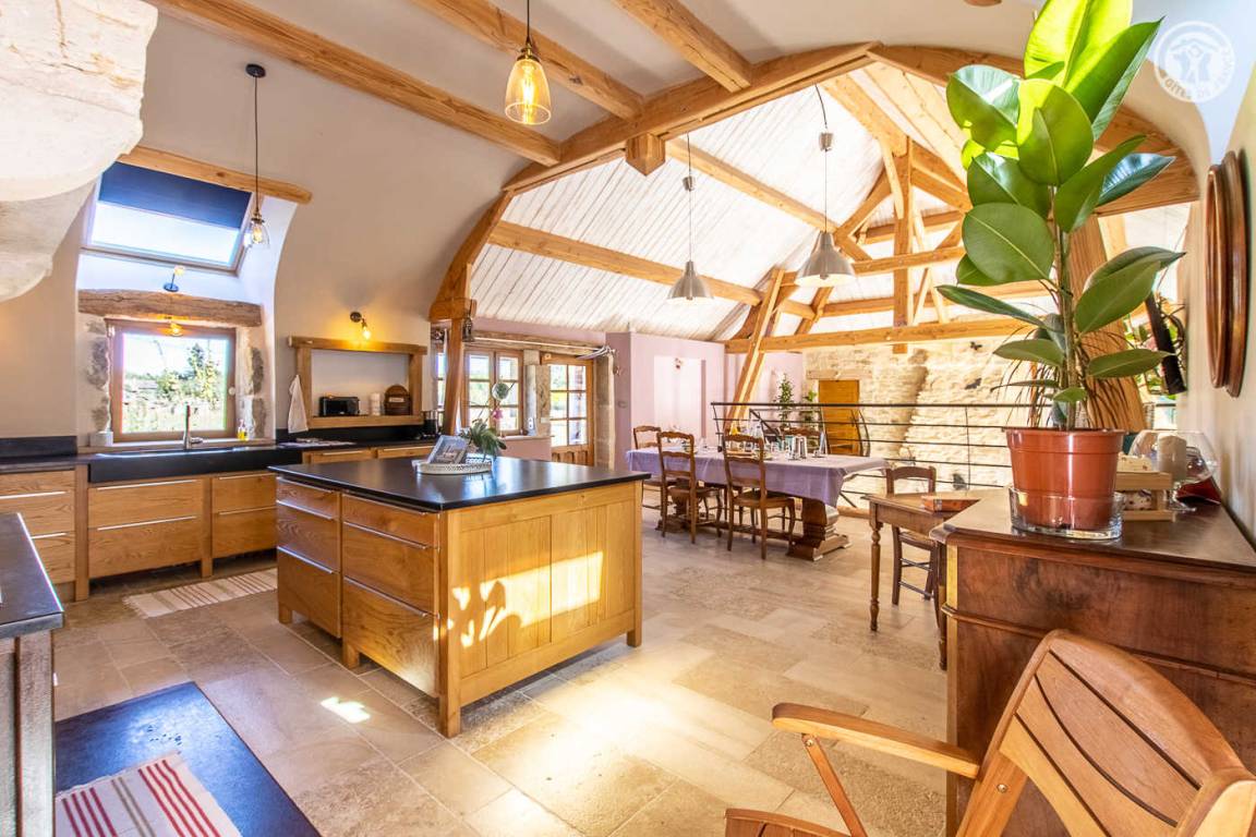 251 m&sup2; G&icirc;te 6 Schlafzimmer 15 G&auml;ste