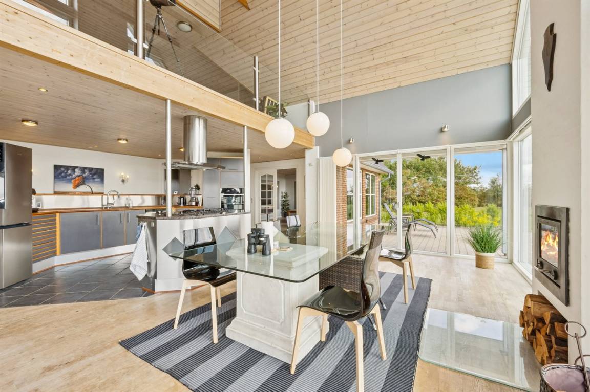 302 m&sup2; Ferienhaus 5 Schlafzimmer 10 G&auml;ste