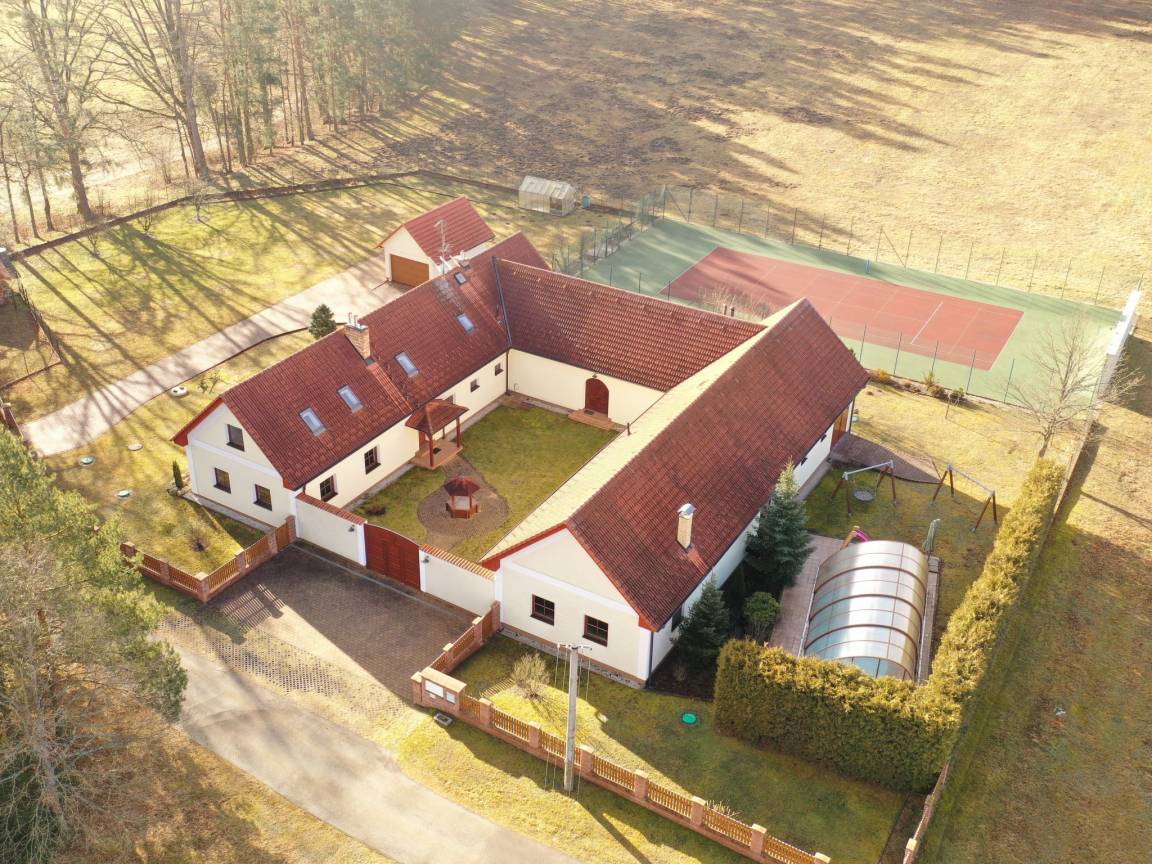 300 M² Ferienhaus ∙ 3 Schlafzimmer ∙ 10 Gäste - Waldviertel