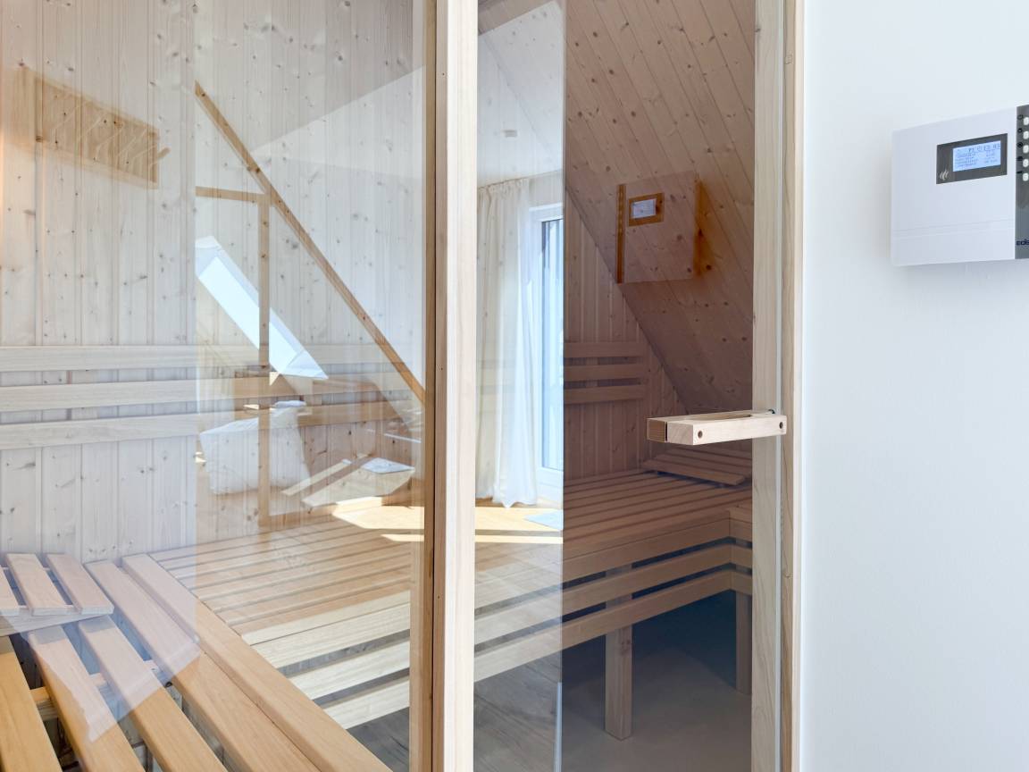 110 m² Ferienwohnung ∙ 2 Schlafzimmer ∙ 4 Gäste – Bild 32