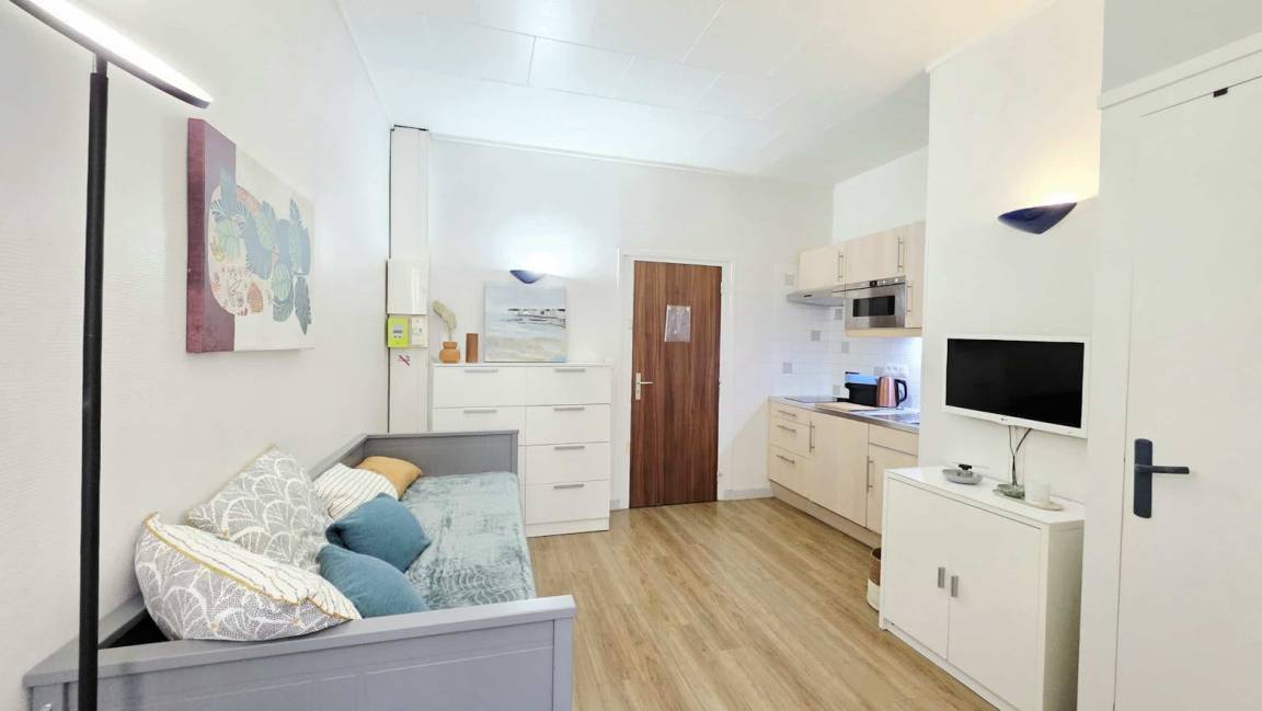 18 M² Apartment ∙ 2 Guests - Lyon