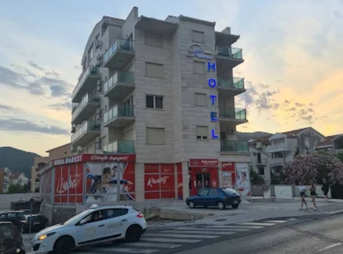 50 M² House ∙ 2 Bedrooms ∙ 4 Guests - Budva
