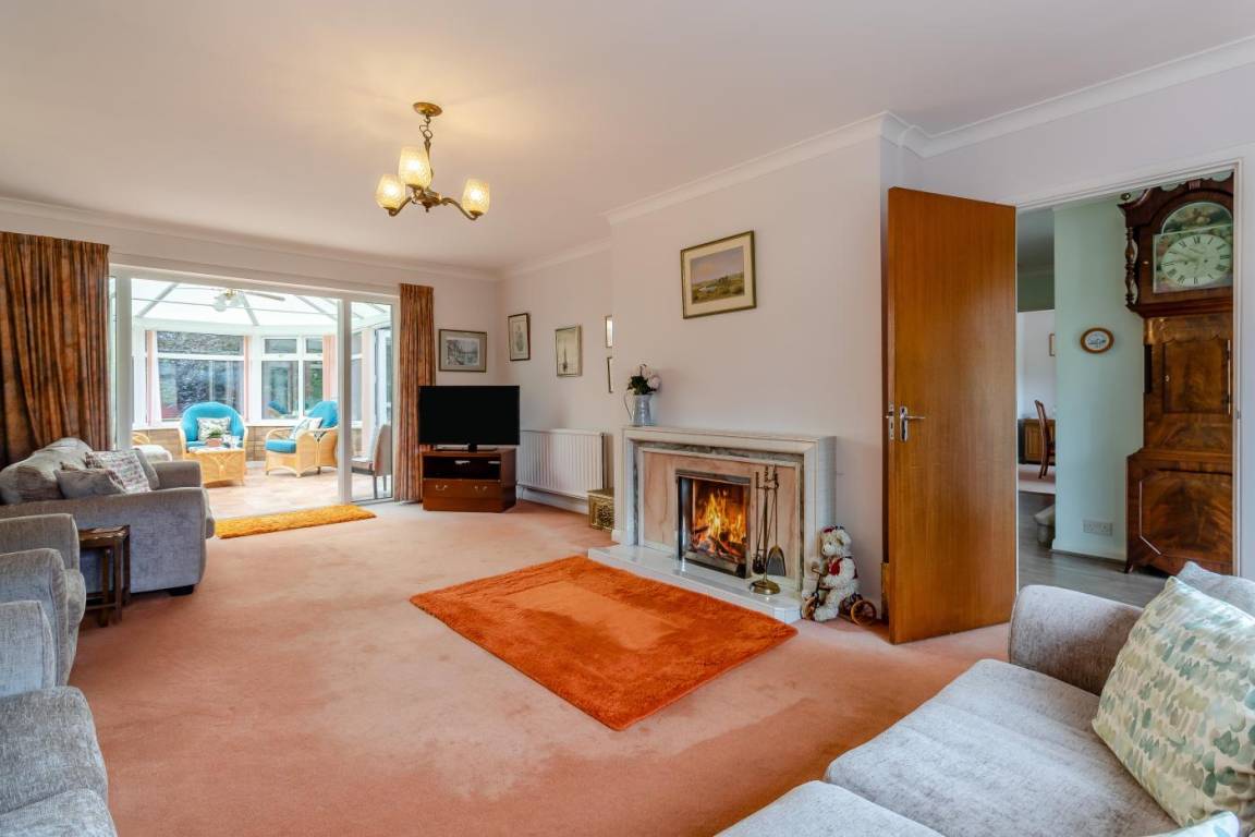 Cottage ∙ 4 Bedrooms ∙ 8 Guests - Suffolk