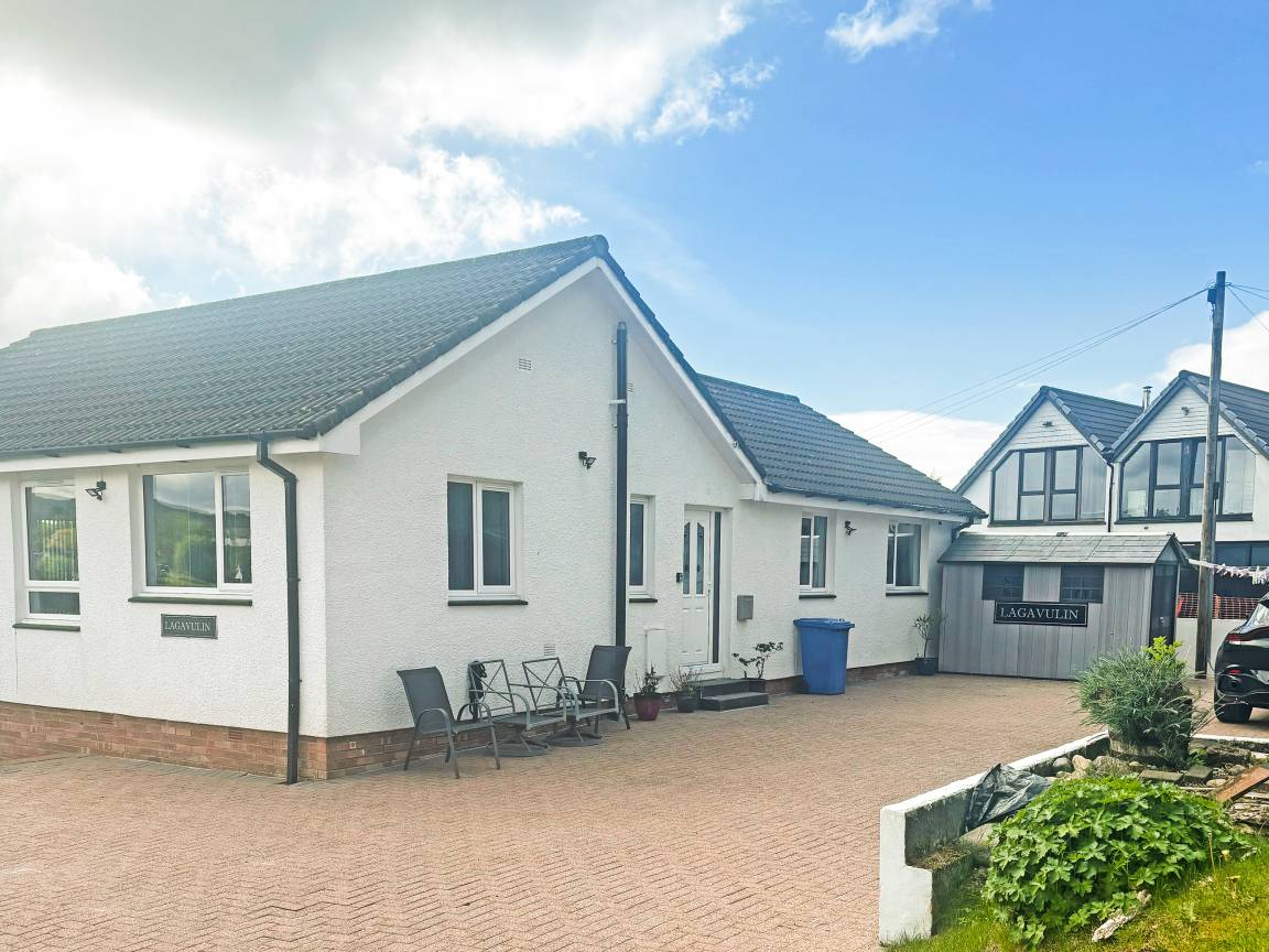 Cottage ∙ 4 Bedrooms ∙ 7 Guests - Loch Awe