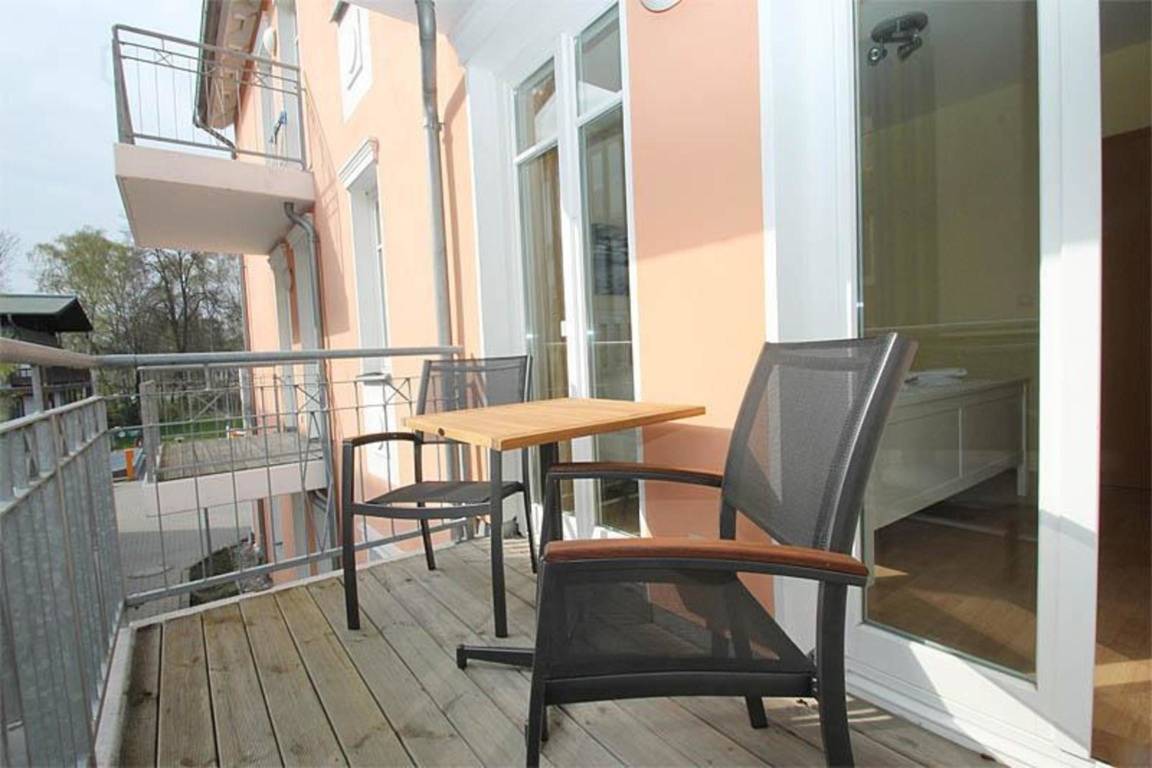 80 m² Ferienwohnung ∙ 2 Schlafzimmer ∙ 4 Gäste – Bild 9