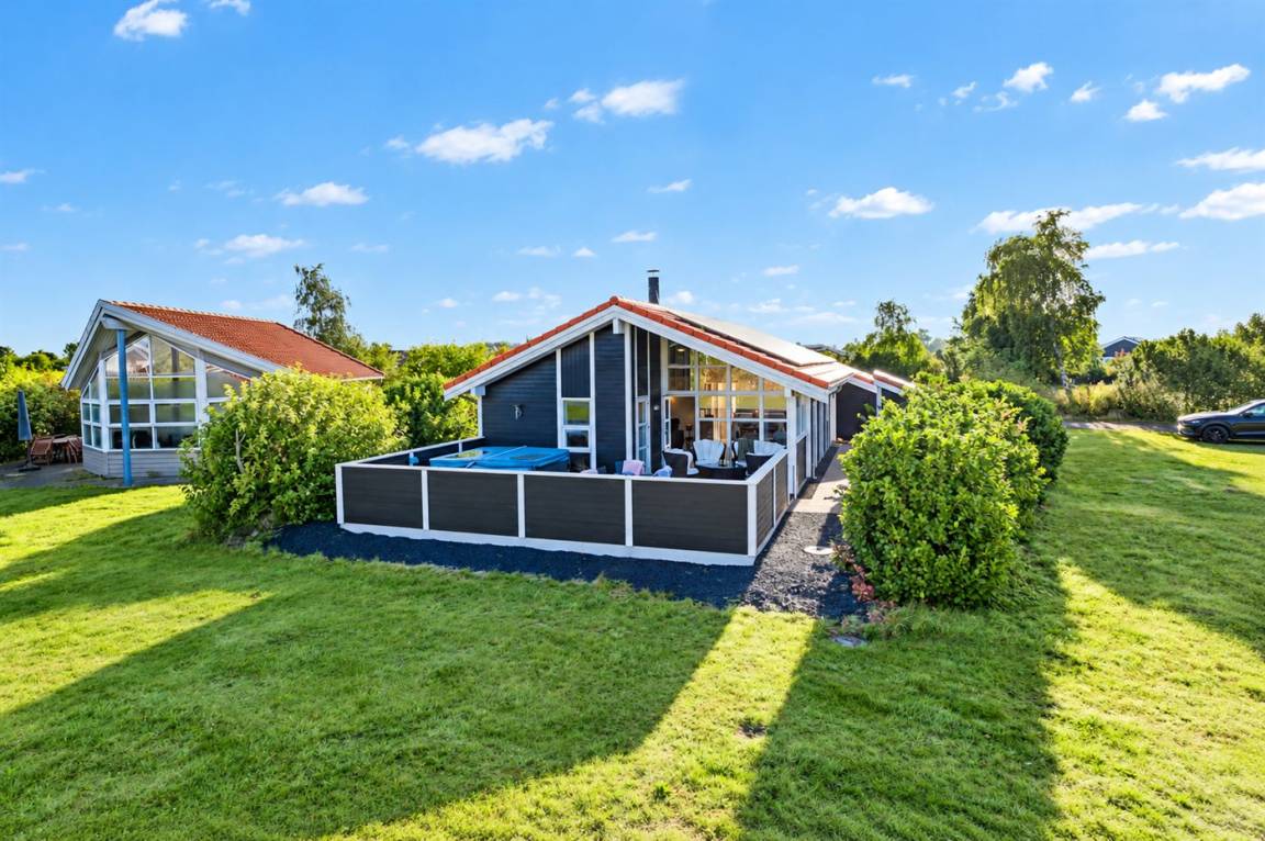 104 m&sup2; Ferienhaus 3 Schlafzimmer 8 G&auml;ste