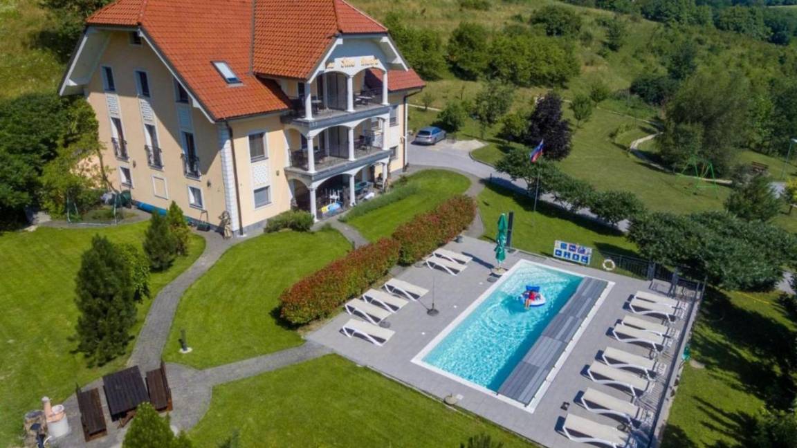 48 M² Appartement ∙ 2 Slaapkamers ∙ 6 Gasten - Slovenië