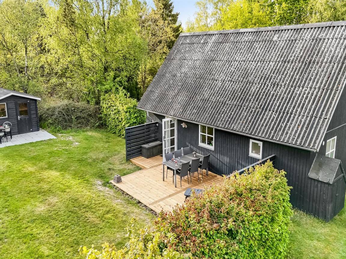 Beautiful Home In Give With Kitchen