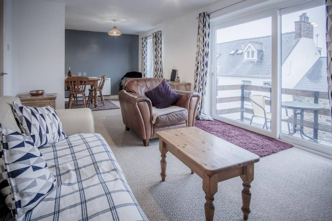 70 M² Apartment ∙ 2 Bedrooms ∙ 4 Guests - Pembrokeshire
