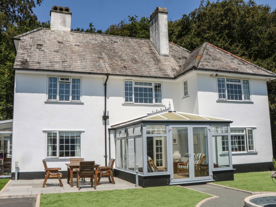 Cottage ∙ 4 Bedrooms ∙ 9 Guests - Okehampton