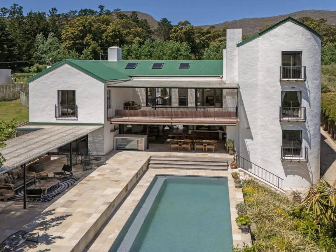 Apartment ∙ 1 Bedroom ∙ 18 Guests - Hermanus