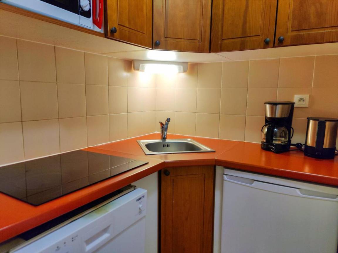32 m² Ferienwohnung ∙ 1 Schlafzimmer ∙ 6 Gäste – Bild 3