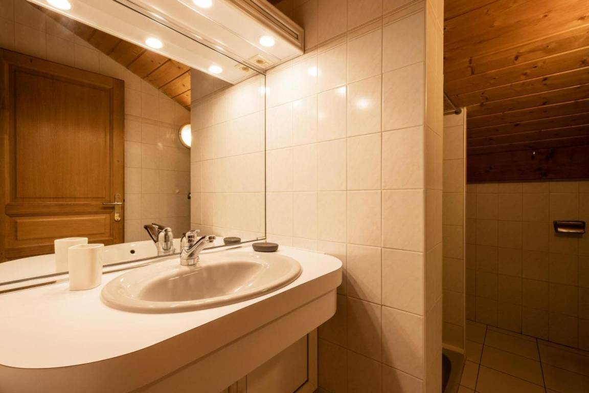 59 m² Ferienwohnung ∙ 2 Schlafzimmer ∙ 6 Gäste – Bild 11