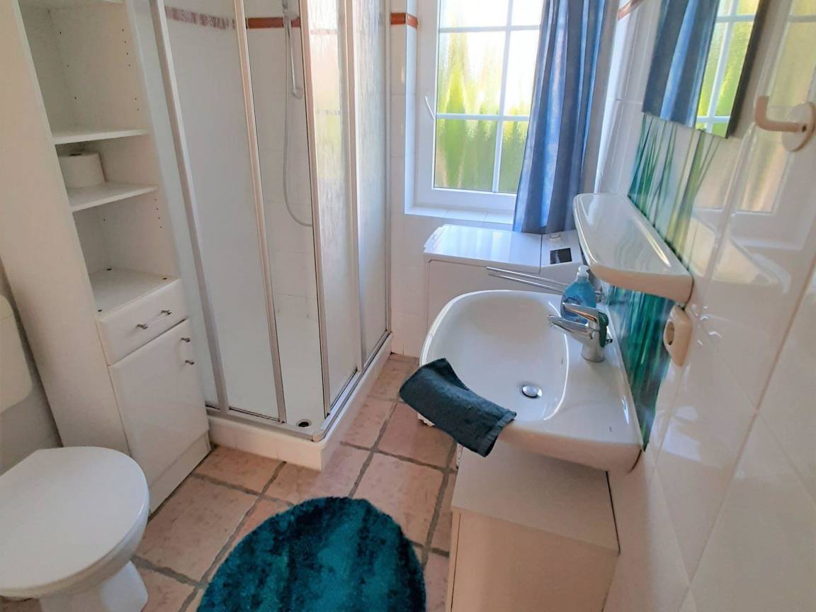 75 m² Ferienhaus ∙ 2 Schlafzimmer ∙ 4 Gäste – Bild 12