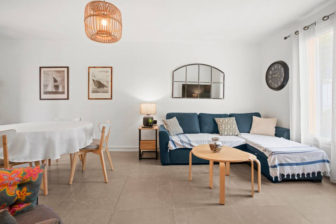 70 M² Ferienhaus ∙ 2 Schlafzimmer ∙ 6 Gäste - Rayol-Canadel-sur-Mer