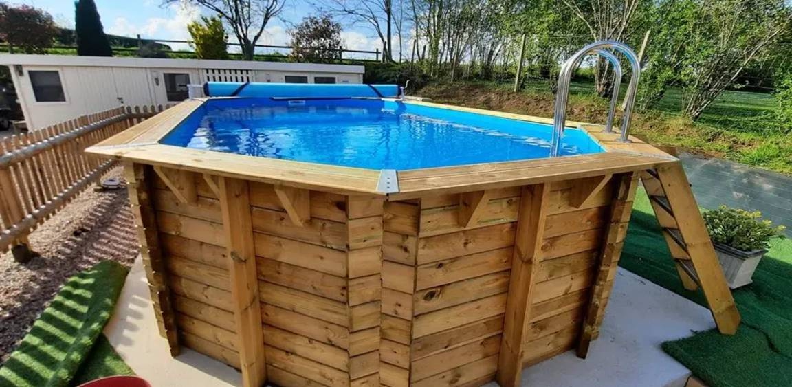 240 M² House ∙ 6 Bedrooms ∙ 15 Guests - Normandy