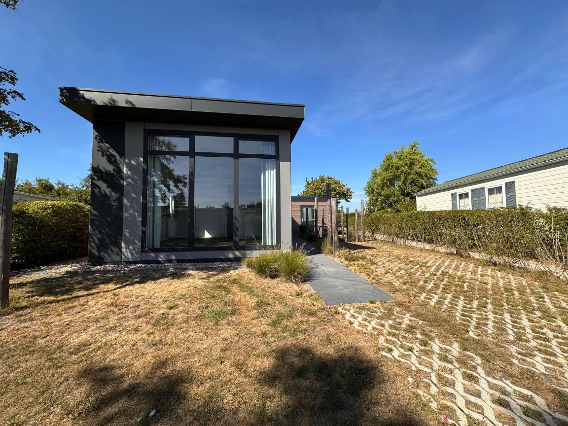 55 M² Chalet ∙ 2 Bedrooms ∙ 4 Guests - Scharendijke