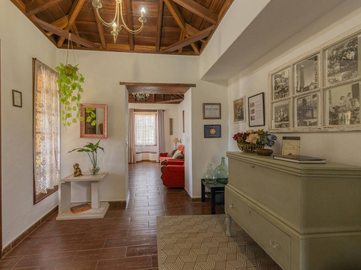 111 M² Apartamento ∙ 2 Quartos ∙ 4 Hóspedes - El Paso