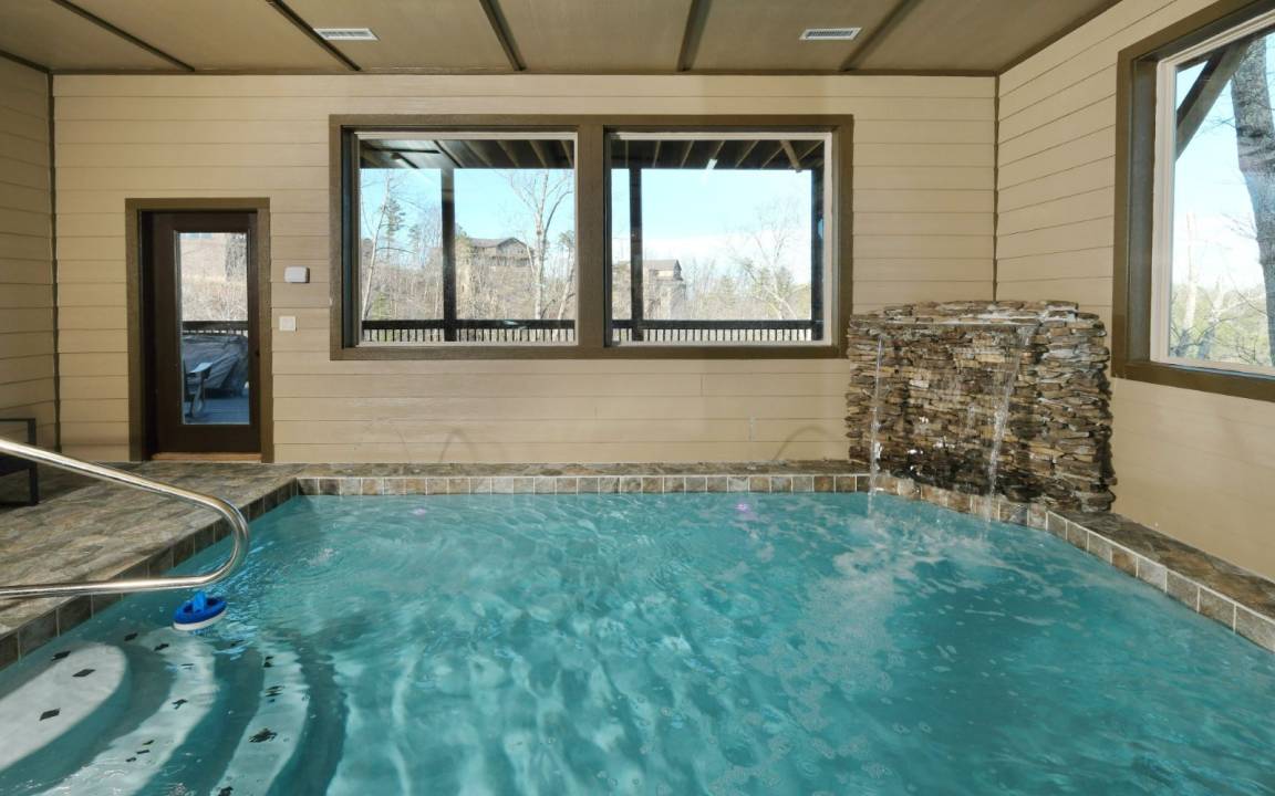 749 M² Cabin ∙ 12 Bedrooms ∙ 40 Guests - Sevierville, TN