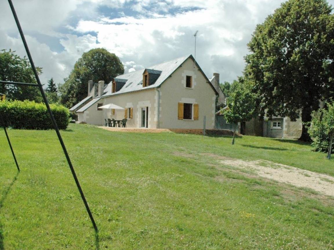 135 M² Cottage ∙ 3 Bedrooms ∙ 7 Guests - Loire Valley