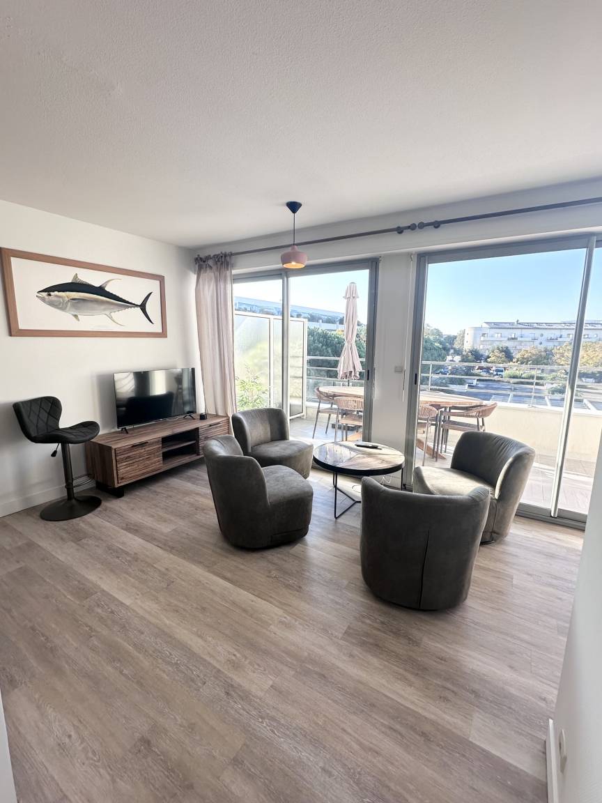 57 M² Apartamento ∙ 2 Habitaciones ∙ 4 Huéspedes - La Rochelle
