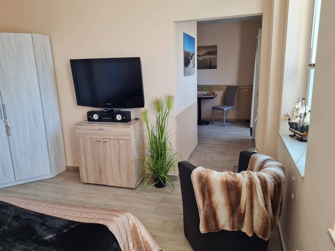 45 m² Ferienwohnung ∙ 1 Schlafzimmer ∙ 2 Gäste – Bild 3