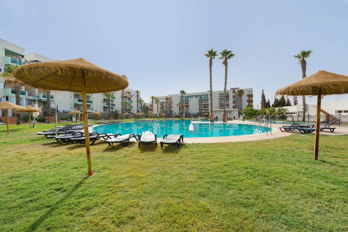 80 M² Apartamento ∙ 2 Habitaciones ∙ 4 Huéspedes - El Ejido