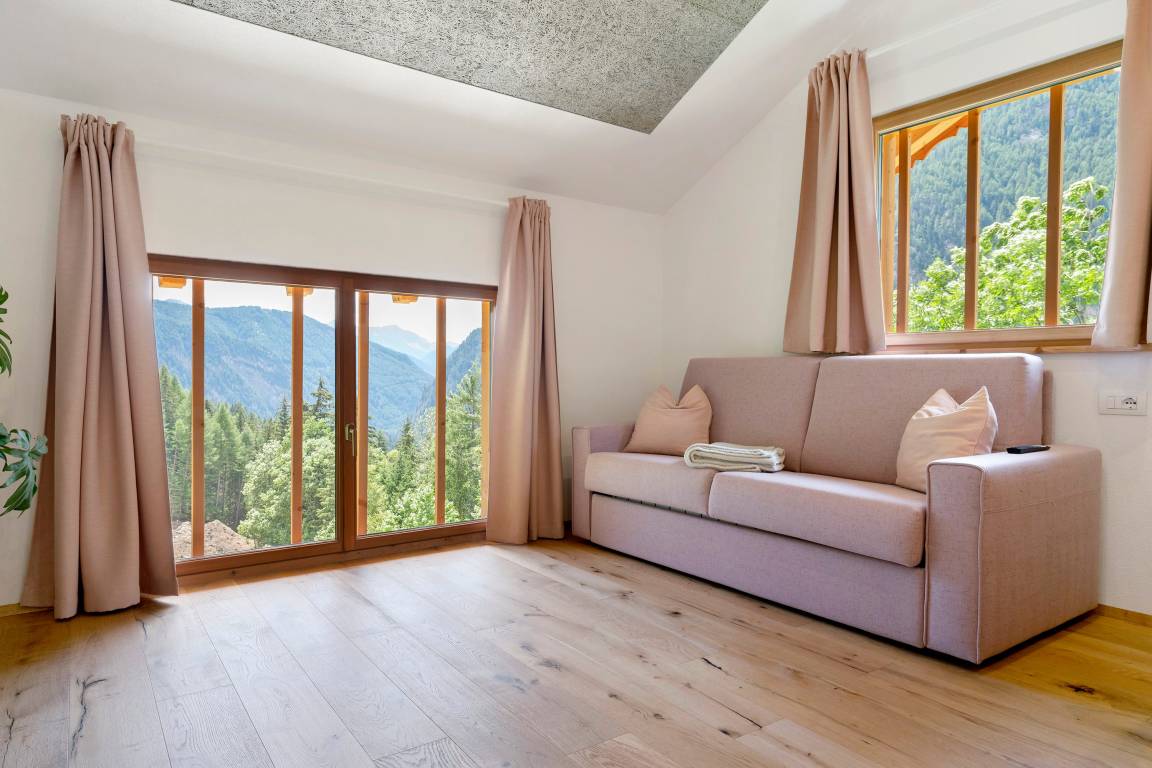 76 M² Ferienwohnung ∙ 2 Schlafzimmer ∙ 6 Gäste - Sterzing