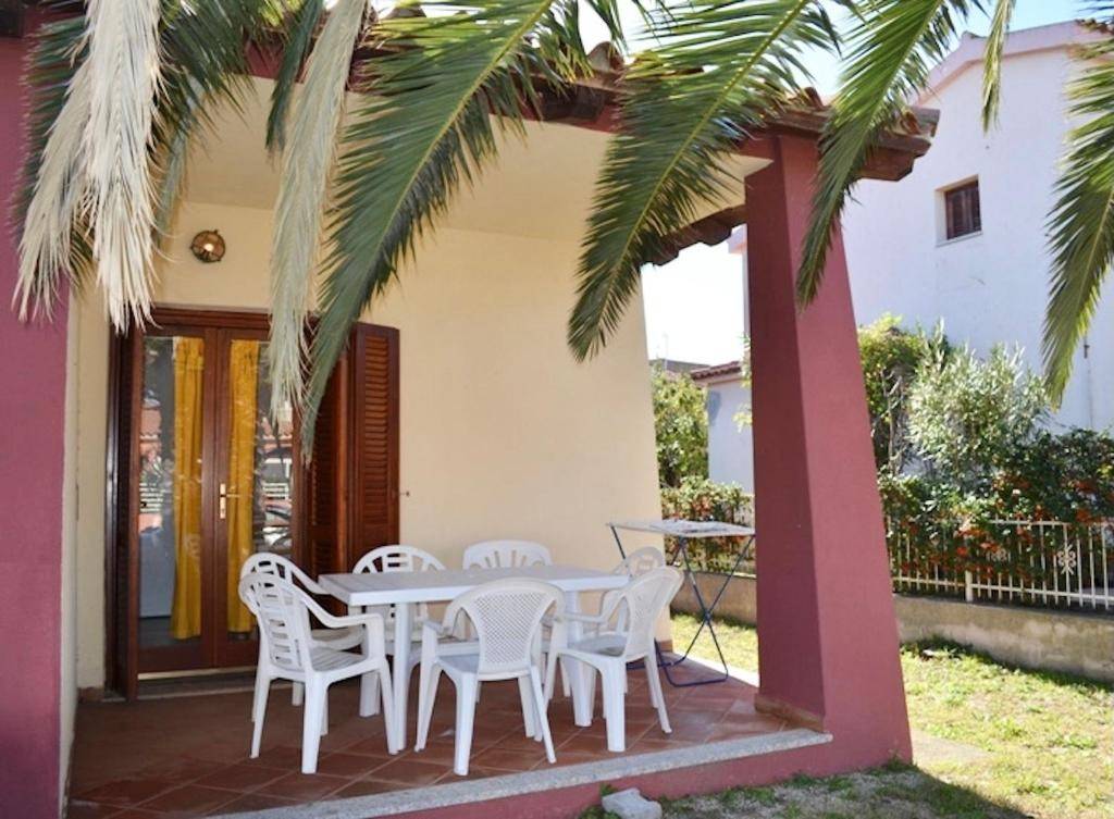 80 M² Apartamento ∙ 3 Quartos ∙ 6 Hóspedes - San Teodoro