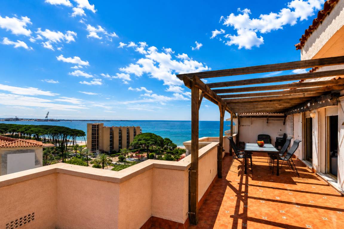 80 M² Apartamento ∙ 2 Habitaciones ∙ 6 Huéspedes - La Pineda
