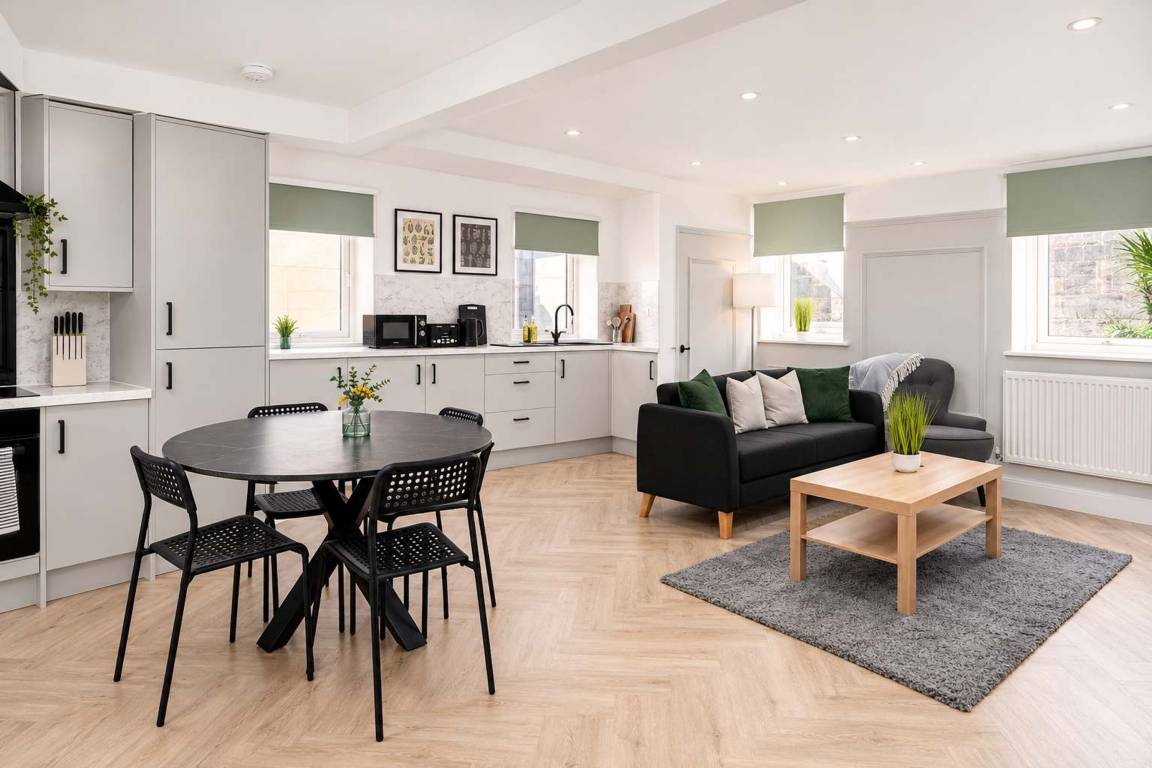 Apartment ∙ 5 Bedrooms ∙ 8 Guests - Melrose