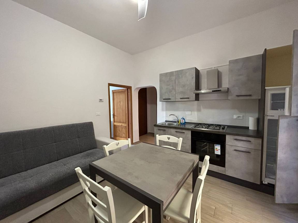 40 M² Ferienwohnung ∙ 1 Schlafzimmer ∙ 5 Gäste - Follonica